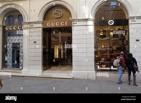 gucci outlet near venice|is gucci outlet worth it.